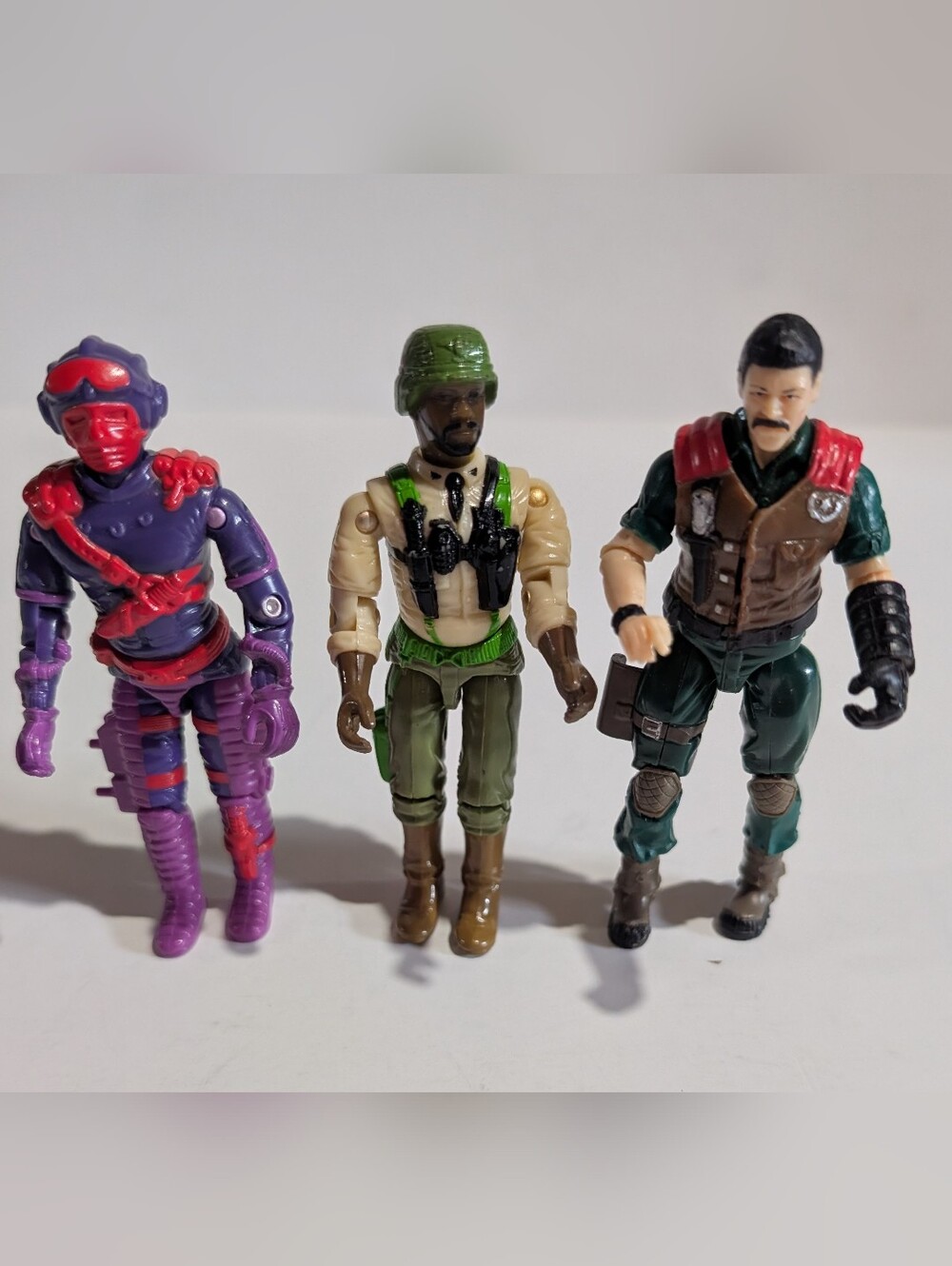 3 GI Joe Action Figures Colonel Courage Heli Viper Cobra  K-9 Officer Junkyard
